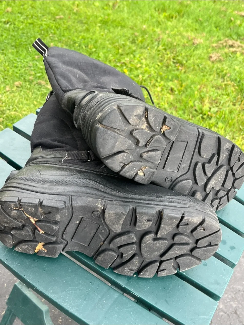 Kamik boys size 7 winter boots